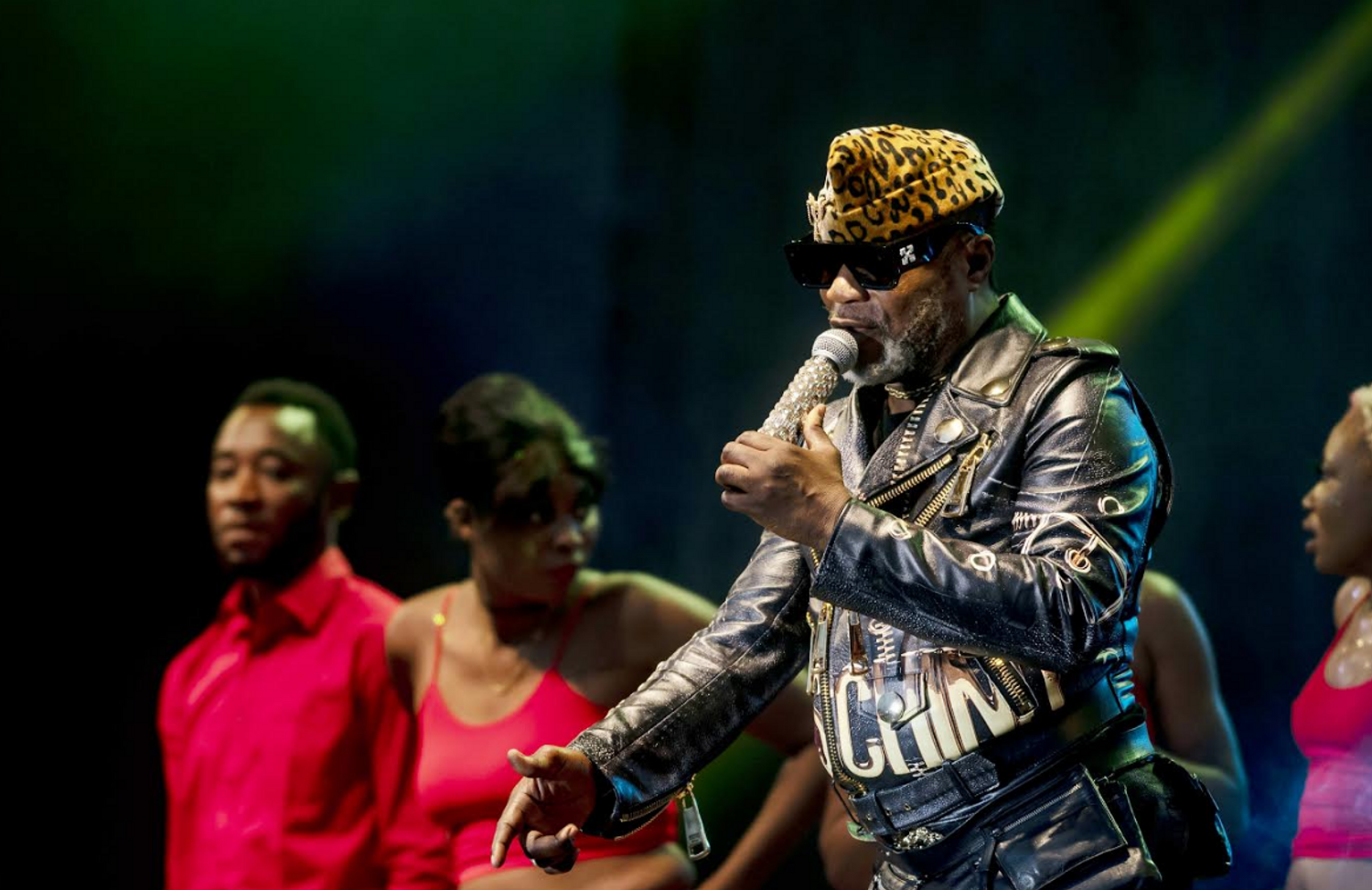 Koffi Olomidé - Femua 13